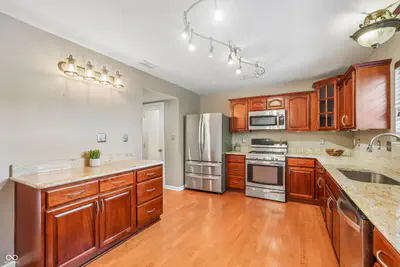 17121 Puntledge Drive, Westfield - 15