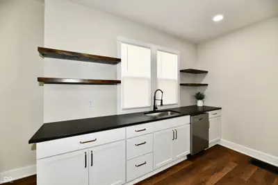 1526 N B Street, Elwood - 16