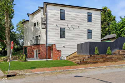 2130 Brookside Parkway North Drive, Indianapolis - 65