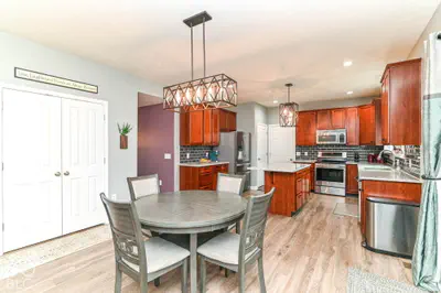 12085 Biddle Dr, Fishers - 15