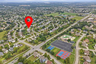 12174 Split Granite Drive, Fishers - 40