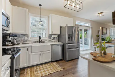 8891 Woodlark Drive, Fishers - 19