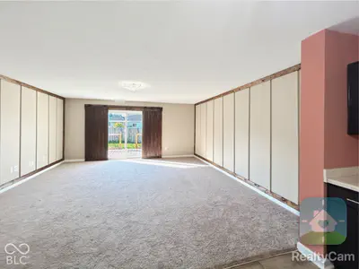 627 Derek Lane, Trafalgar - 21