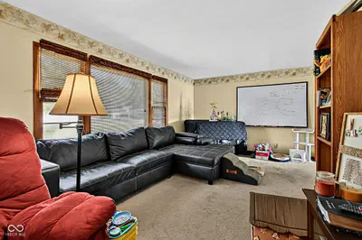 5210 S Illinois Street, Indianapolis - 6