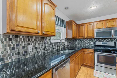 12942 Arvada Place, Fishers - 22