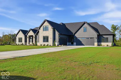 2786 S Kings Way, New Palestine - 3