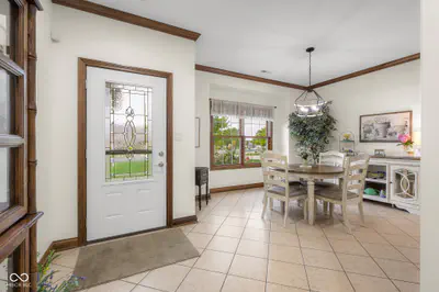 3890 Naples Drive, Columbus - 6