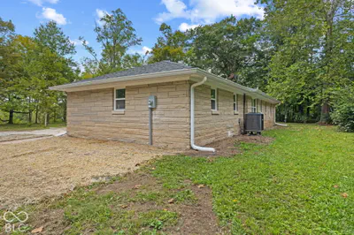 7437 County Road 750, Plainfield - 23