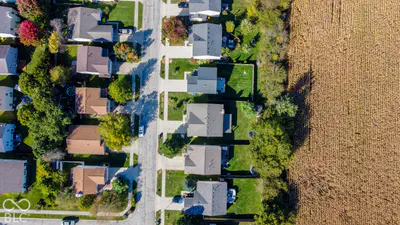 8402 S Paddleboat Lane, Pendleton - 45