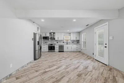 1860 Wandflower Circle, Indianapolis - 12