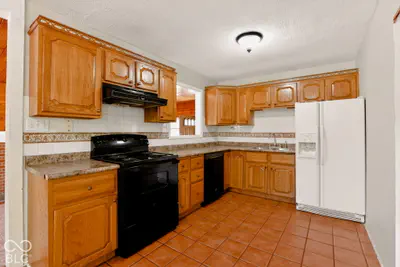 10205 College Avenue, Carmel - 5