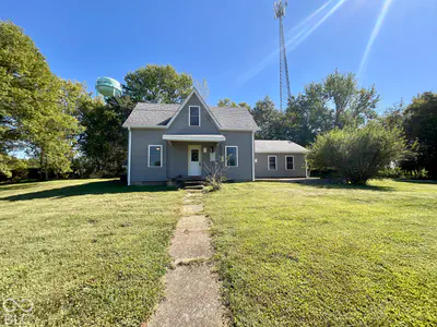 317 Center Street, Worthington
