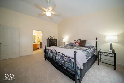 11979 Sellerton Drive, Fishers - 24