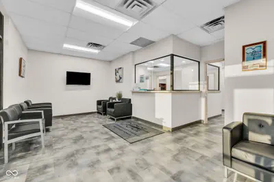 340 Tracy Road, Whiteland - 12