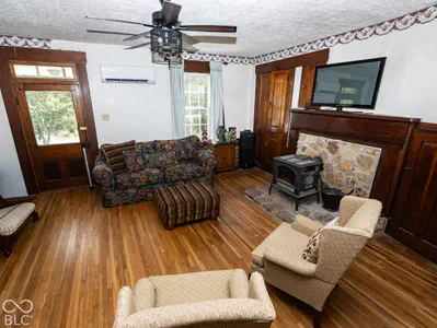 5961 Flowing Well Road, Poland - 53