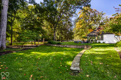 7951 Meridian Hills Lane, Indianapolis - 41