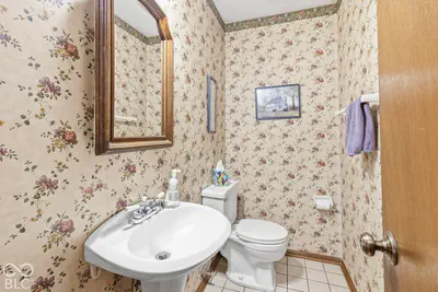 916 N 350 W, Greenfield - 44