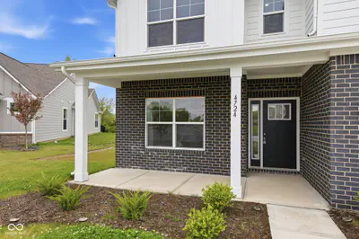 4724 White Willow Way, New Palestine - 4
