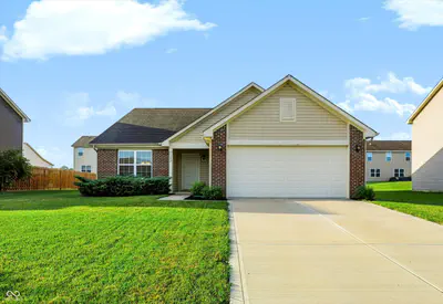 1102 W Limestone Way, Fortville