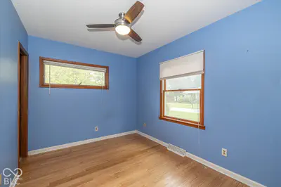 220 Cossell Drive, Indianapolis - 11