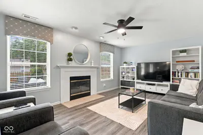 6537 Mallard Landing, Fishers - 10