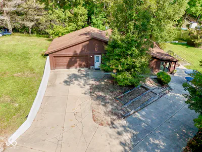 8215 Sweetwater Drive, Nineveh - 9
