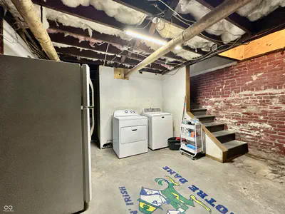 389 Washington Street, Martinsville - 37