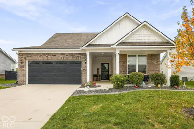 5946 Walkabout Way, Brownsburg