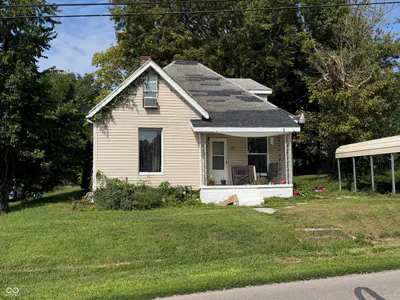 33 M Street, Bedford