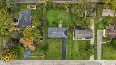 7926 Charlecot Drive, Indianapolis - 38