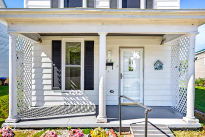 618 S Poplar Street, Seymour - 7