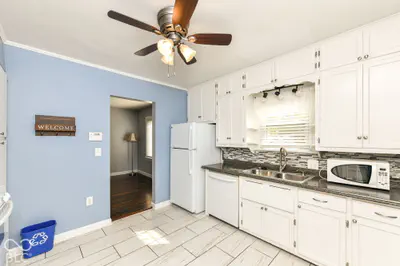 1828 Lynhurst Drive, Indianapolis - 11