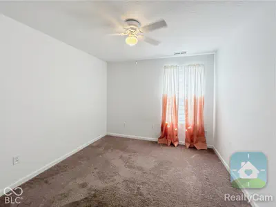 627 Derek Lane, Trafalgar - 31