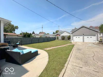 926 S A Street, Elwood - 26