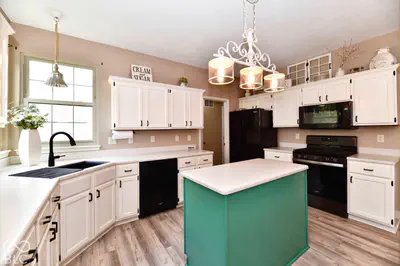 10634 Tarragon Court, Fishers - 11