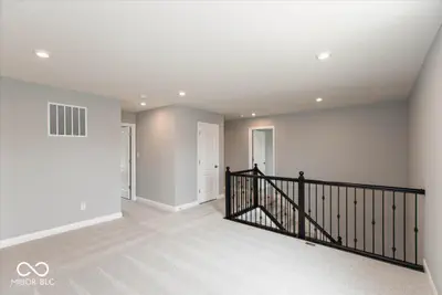 9557 Hemingway Drive, Indianapolis - 24