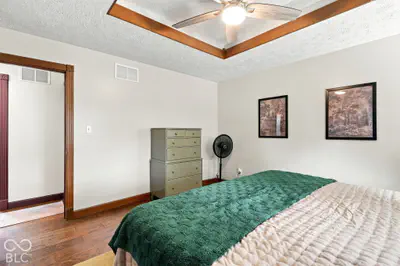 1159 Cambridge Drive, Greenwood - 40