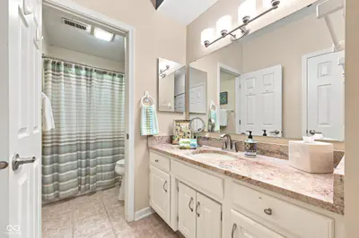 7601 Newport Bay, Indianapolis - 18