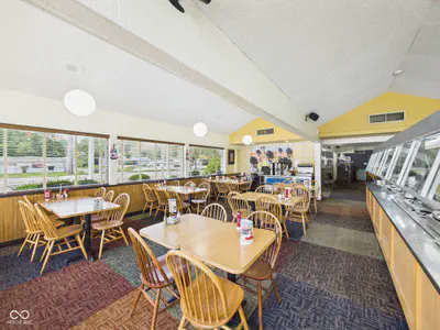 500 Broadway, Anderson - 16