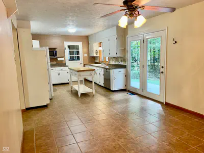 1968 W County Road 1050 S, Cloverdale - 12