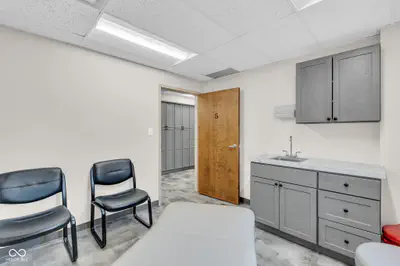 340 Tracy Road, Whiteland - 11