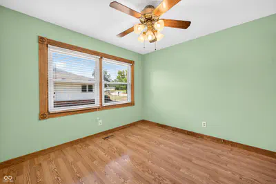 2846 Hillside Drive, Bedford - 25