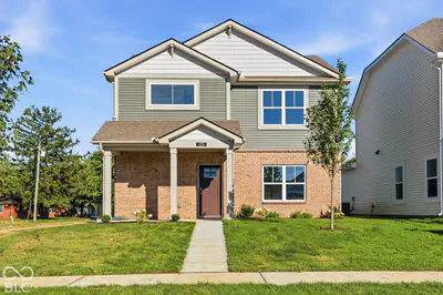 223 Springfield Crossing, Greenfield