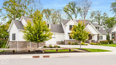 10642 Holliday Farms Boulevard, Zionsville - 2
