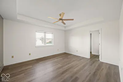 2420 E Mill Stream Drive, Greenfield - 22