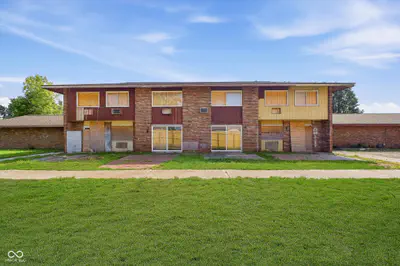 7020 - 7032 Twin Oaks Drive, Indianapolis - 8
