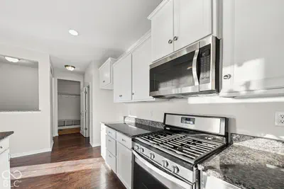 5281 Crowley Parkway, Whitestown - 9
