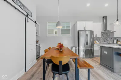 6939 Pickett Place, Carmel - 19
