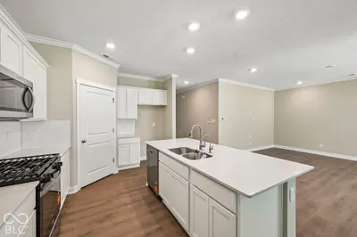 7206 Theo Baker Boulevard, Pendleton - 13