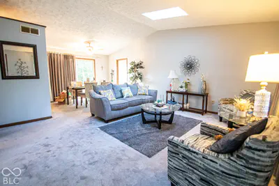 6730 Woodmere Circle, Indianapolis - 4